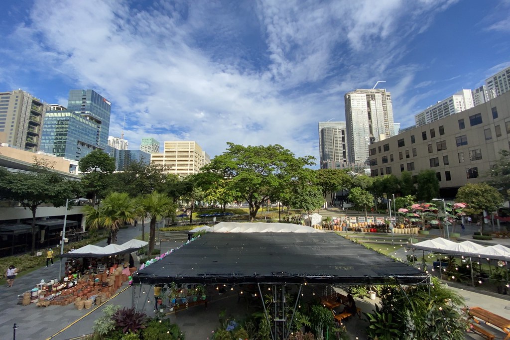The Heart of Bonifacio Global City Part 2 (From High Street Central