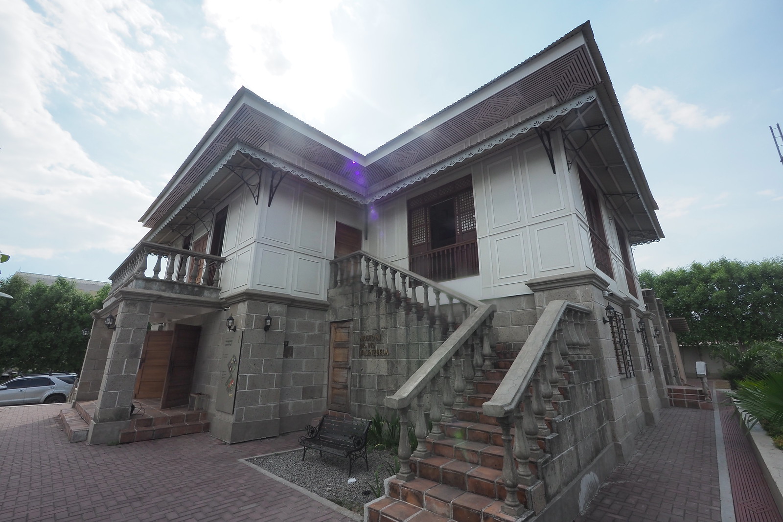 Museo ni Dr. Pio Valenzuela